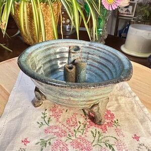 Studio Art Pottery Ikebana Bowl Vase w/ 3 Stem Floral Frog Blue and Green Glaze